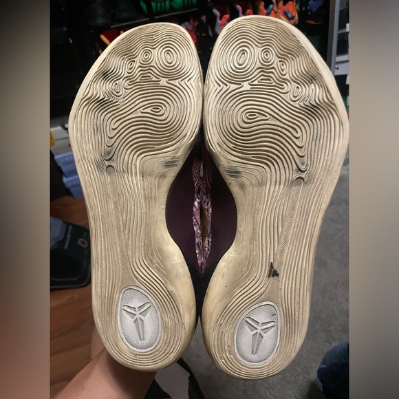 Kobe 9 EM Low Silk - Picture 7 of 7